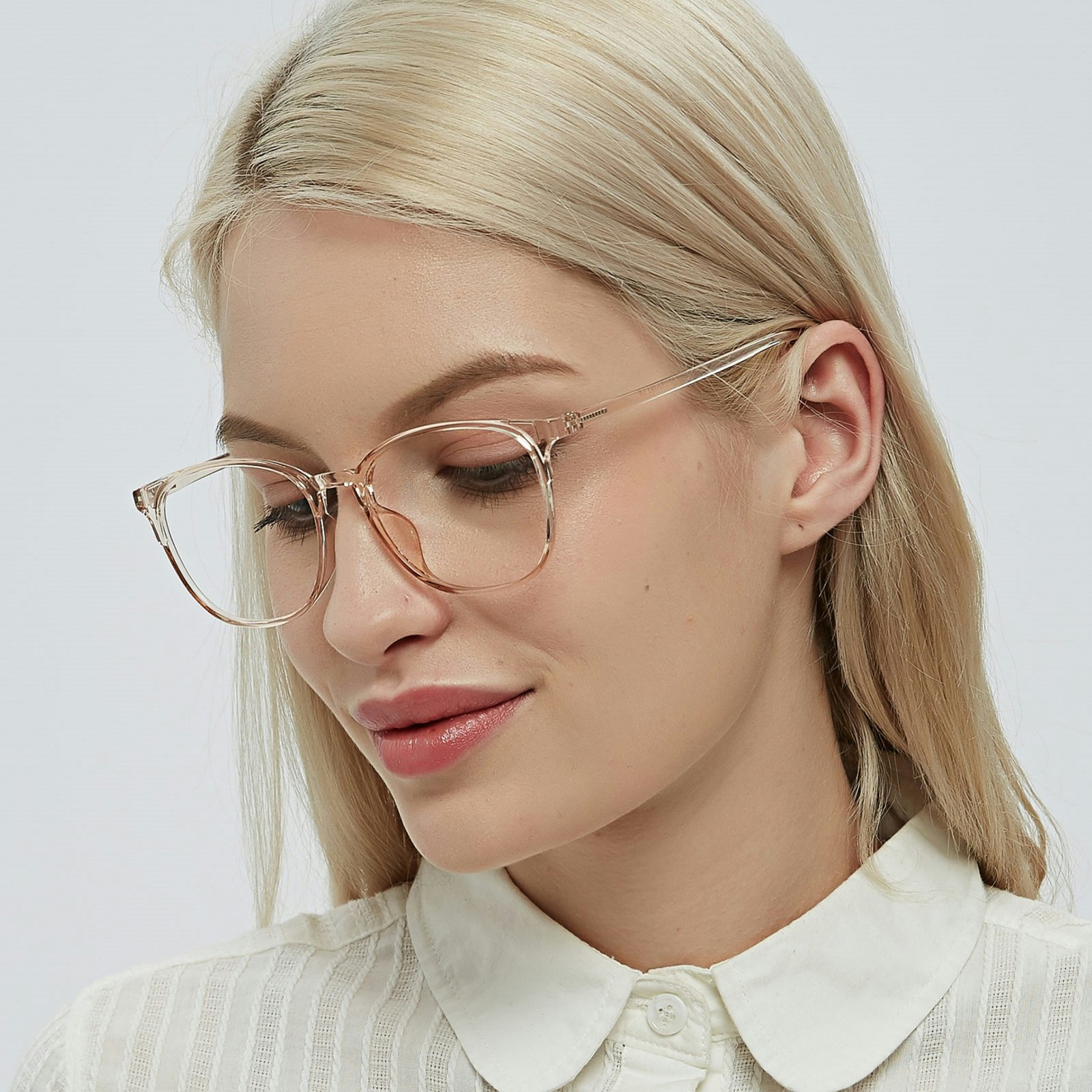Lens and frame fit